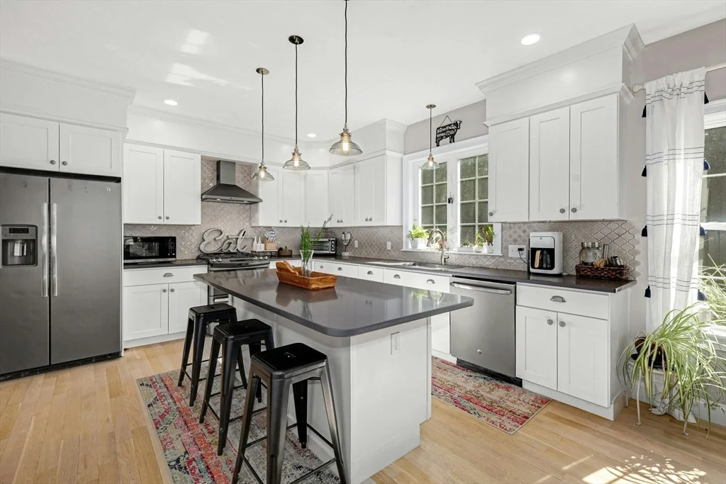 Photo of 424 Langen Rd