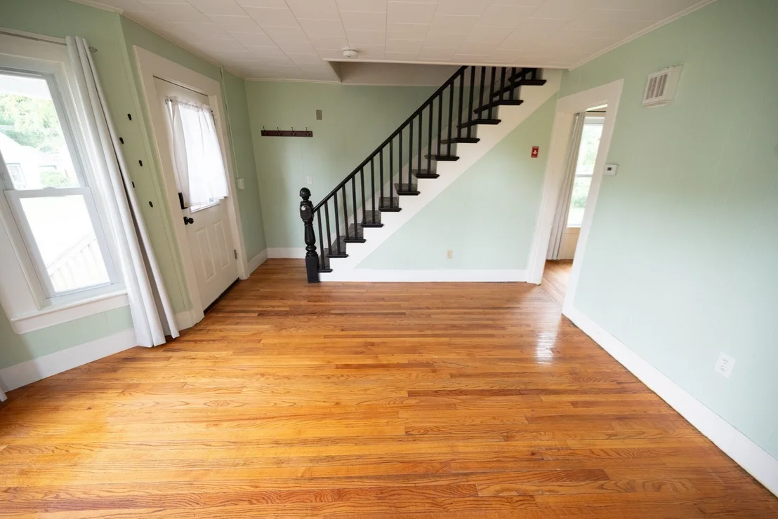 Photo of 119 Everett Ave