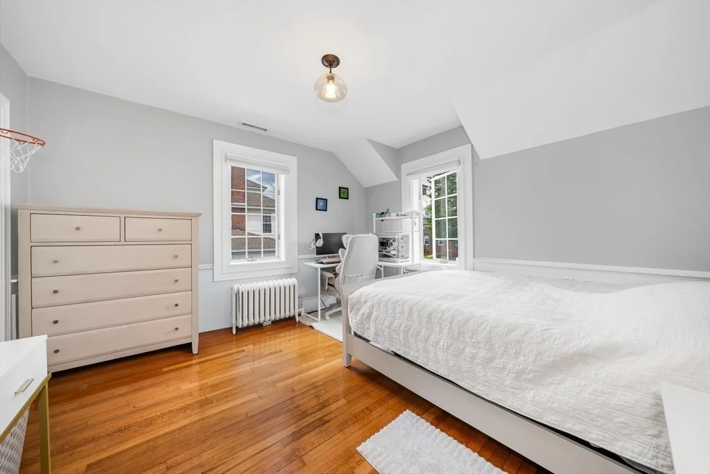 Photo of 8 Chestnut St