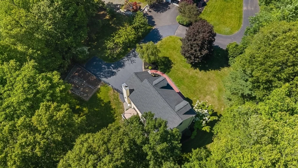 Photo of 128 Memorial Dr