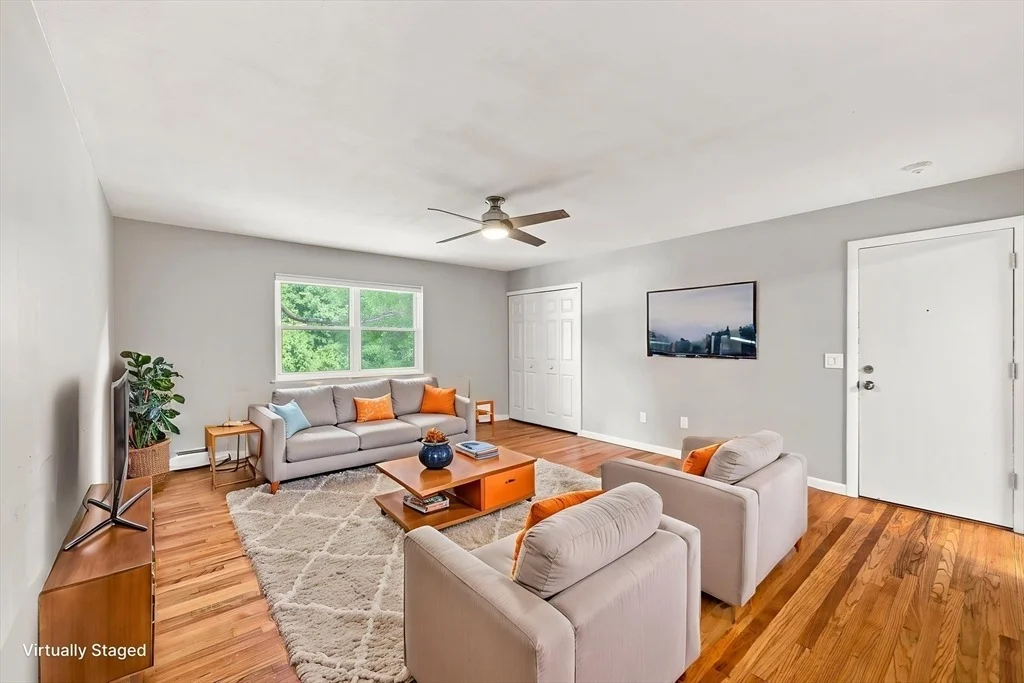 Photo of Unit C at 90 Colonial Cir