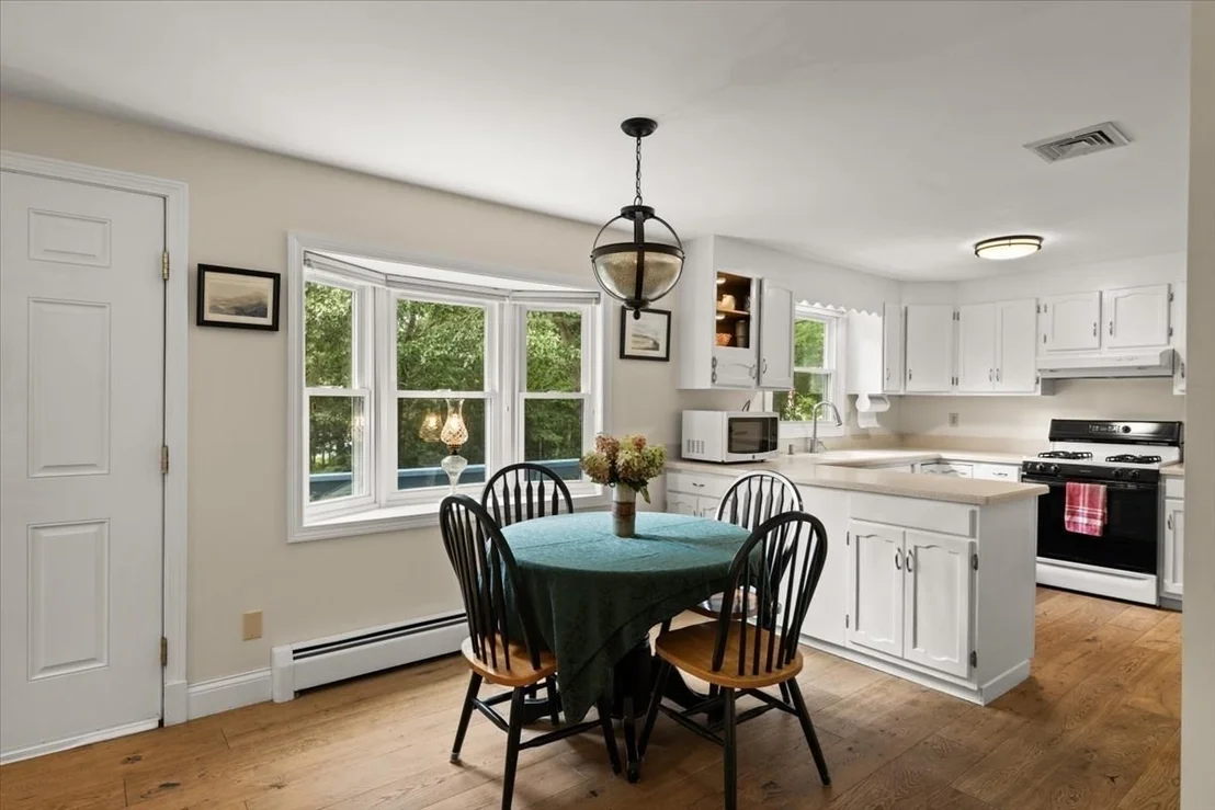 Photo of 84 Eel Pond Rd