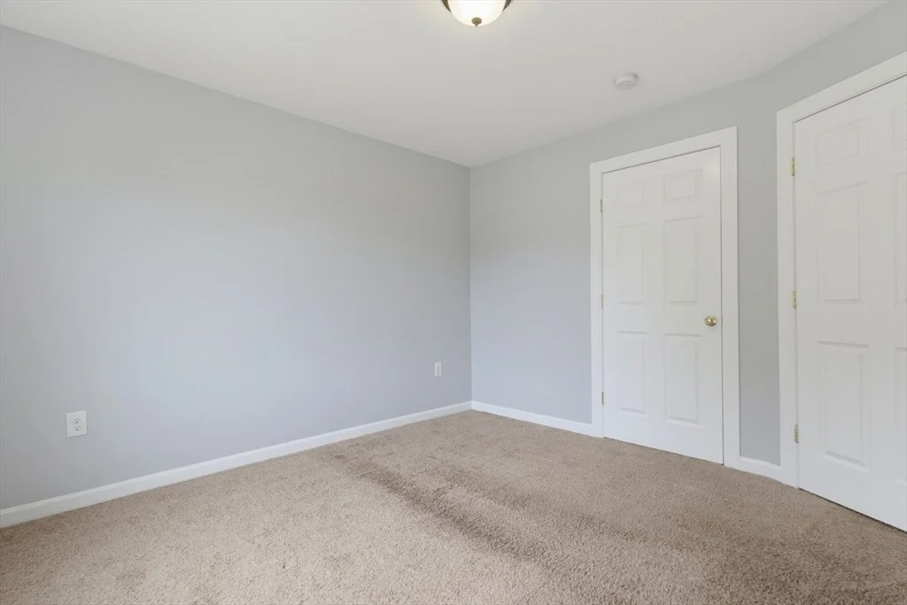 Photo of 70 Swan Ave