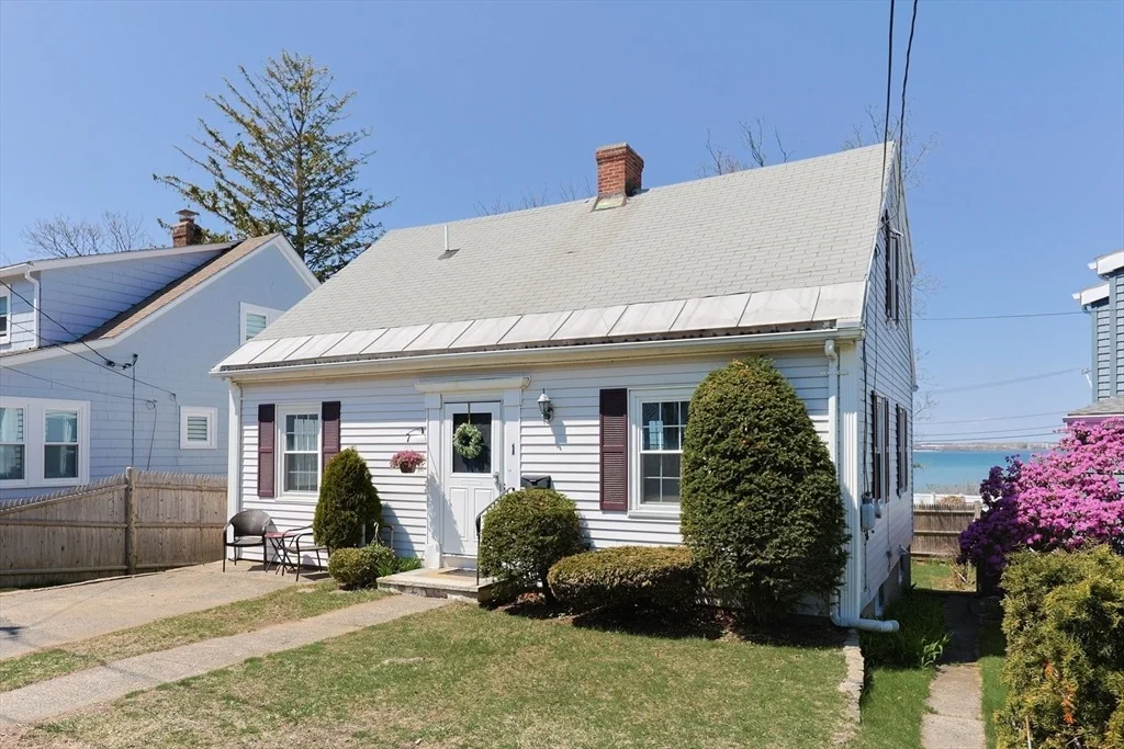 Photo of 1 Hillcrest Ave