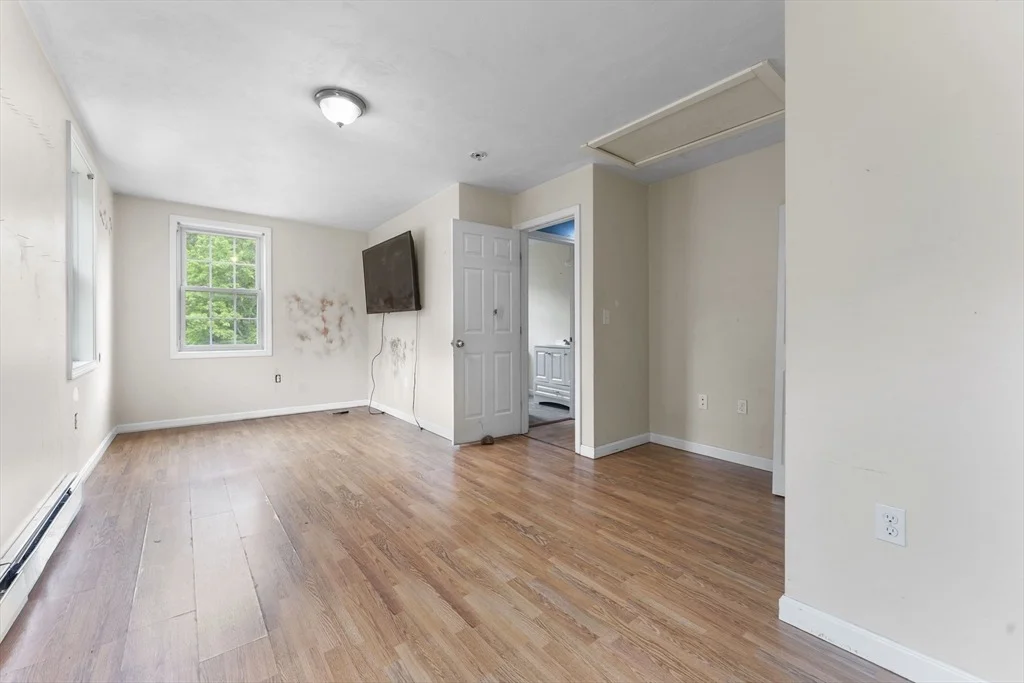 Photo of 79 Chestnut St