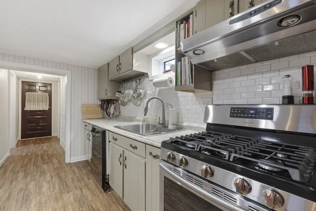 Photo of 706 Lawton St