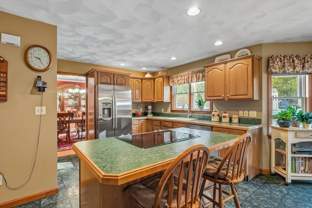 Photo of 325 Den Quarry Road