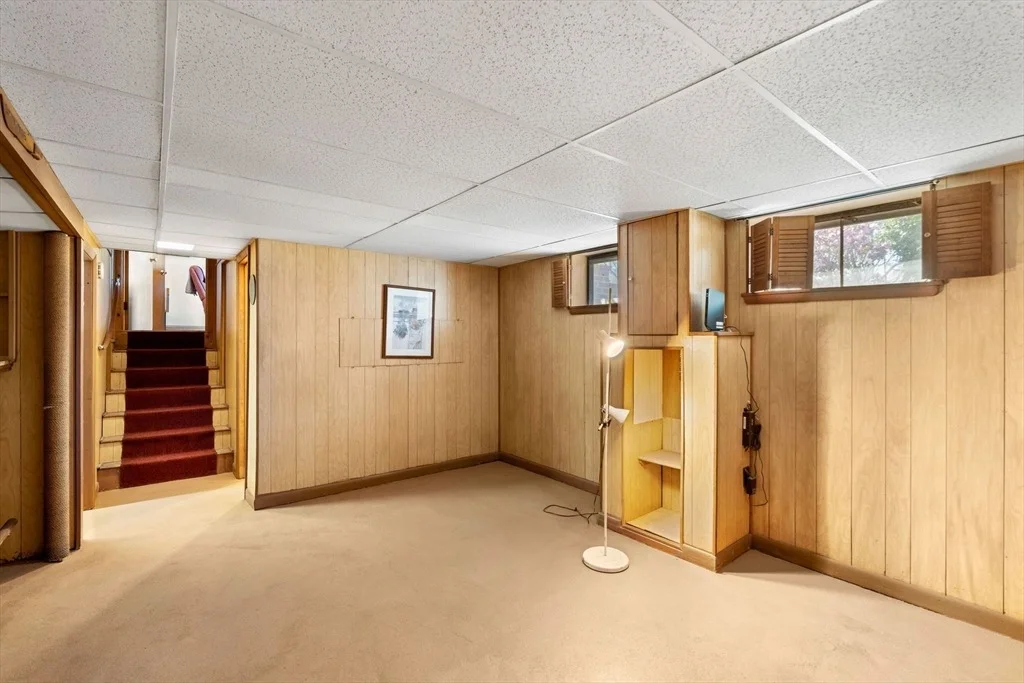 Photo of 104 Holmes