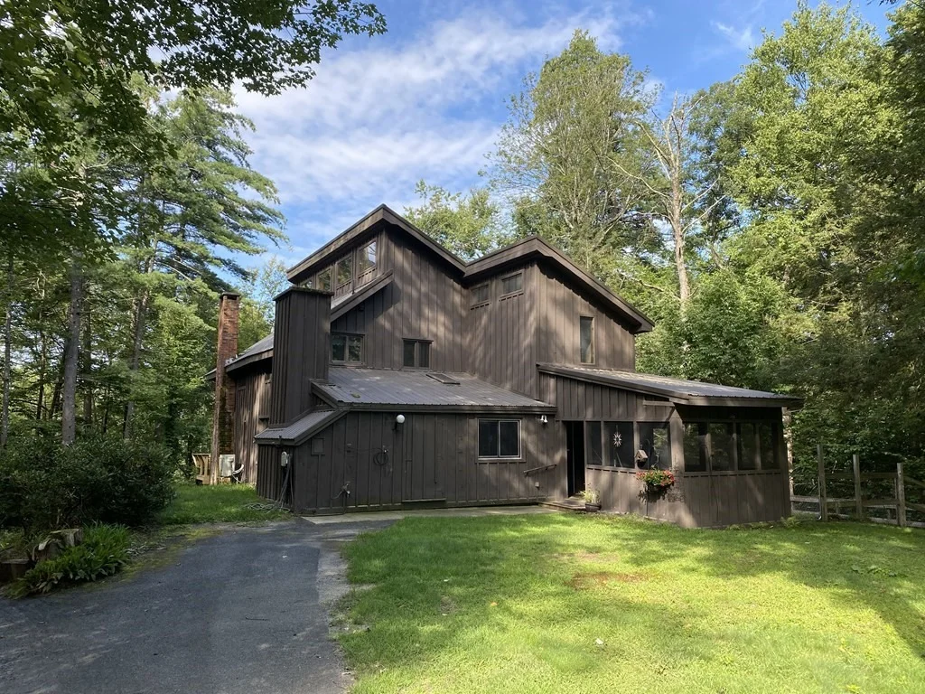 Photo of 10 Ferncliff Cir