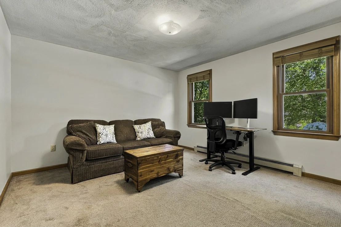 Photo of 4 Florence Cir