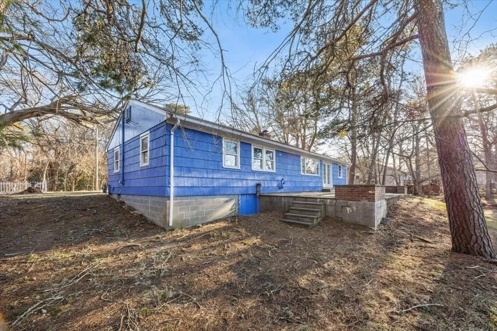 Photo of 365 Phinneys Ln