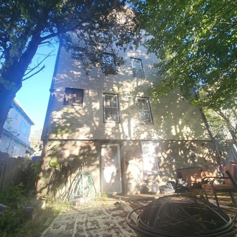 Photo of 34 Danforth St