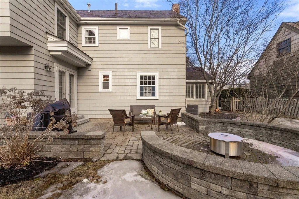 Photo of 21 Sheldon Rd