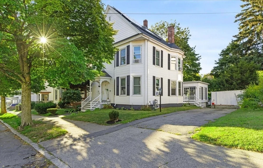 Photo of 33 Ninth Ave