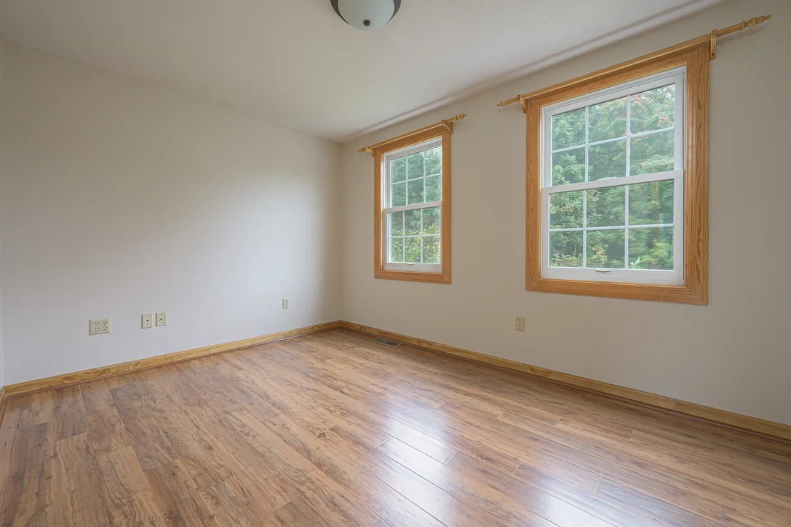 Photo of 49 Fieldstone Dr