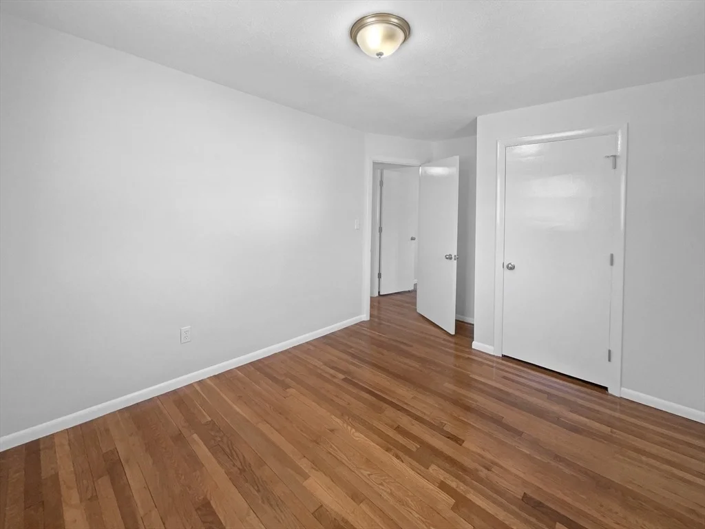 Photo of 14 Sandy Brook Rd