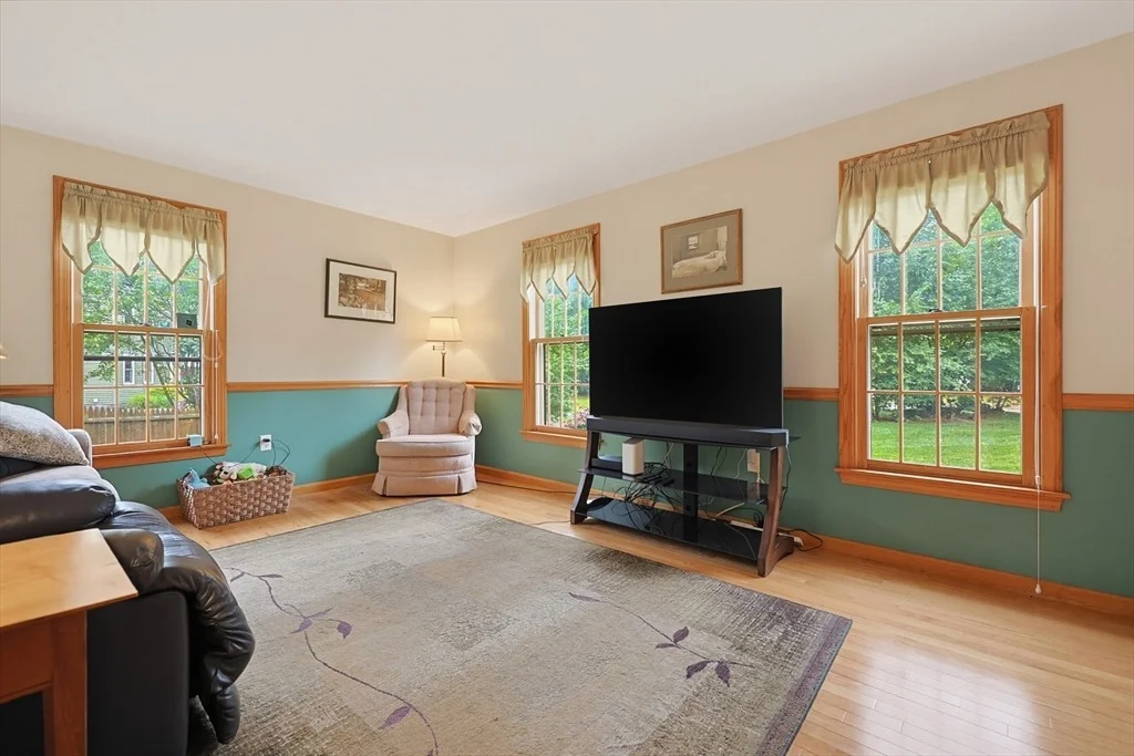 Photo of 14 Pheasant Ridge Rd