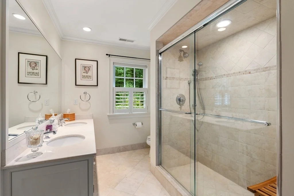 Photo of 91 Montvale Rd