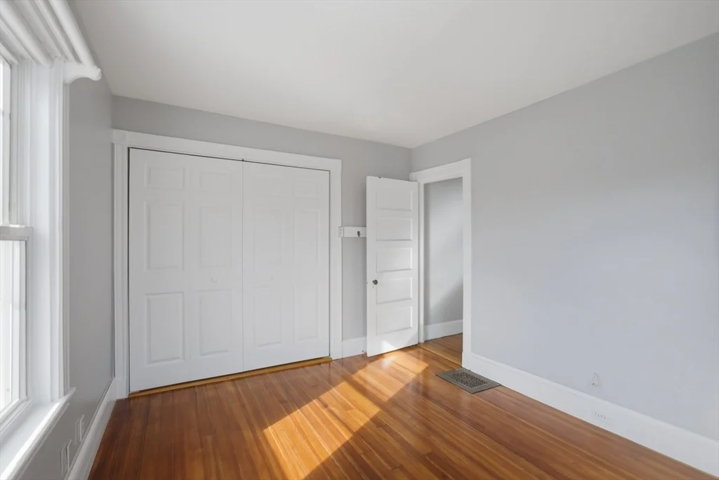 Photo of 83 Franklin St