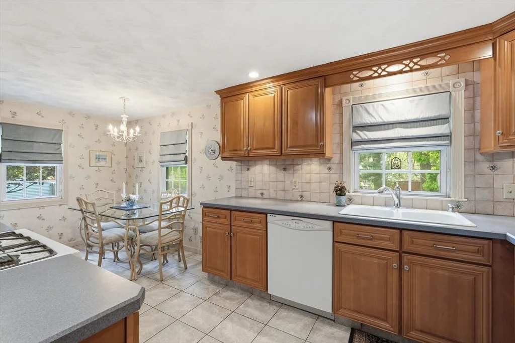 Photo of 28 Northway Dr