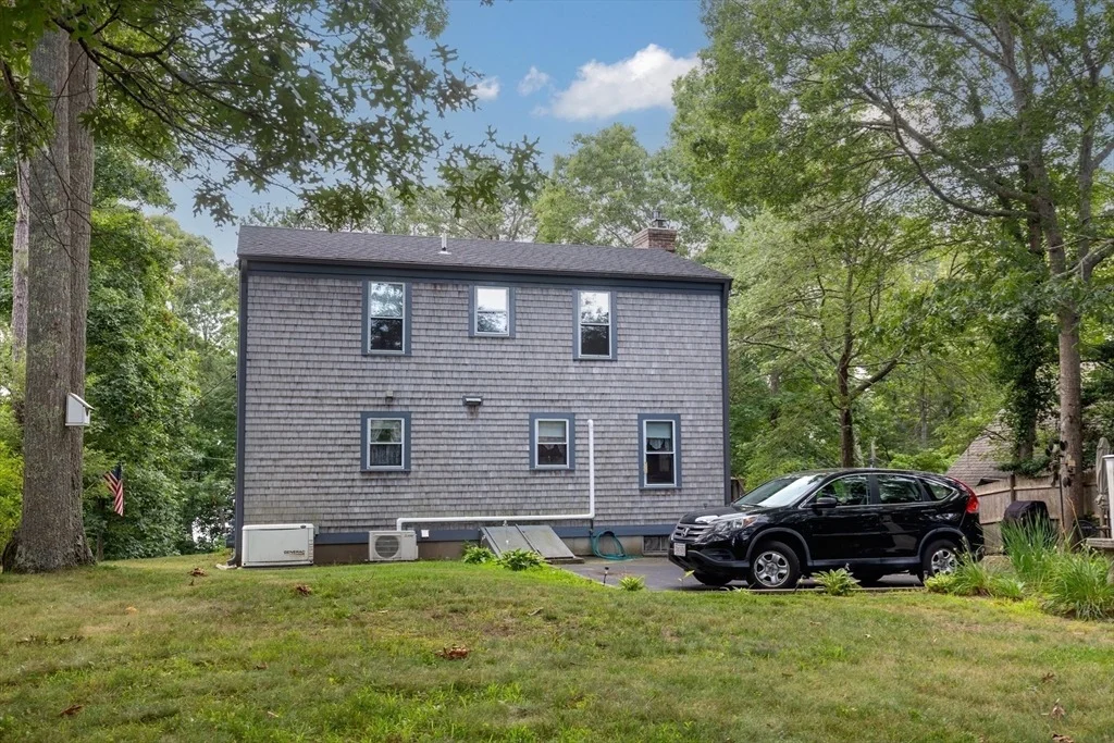 Photo of 28 Cranberry Ave