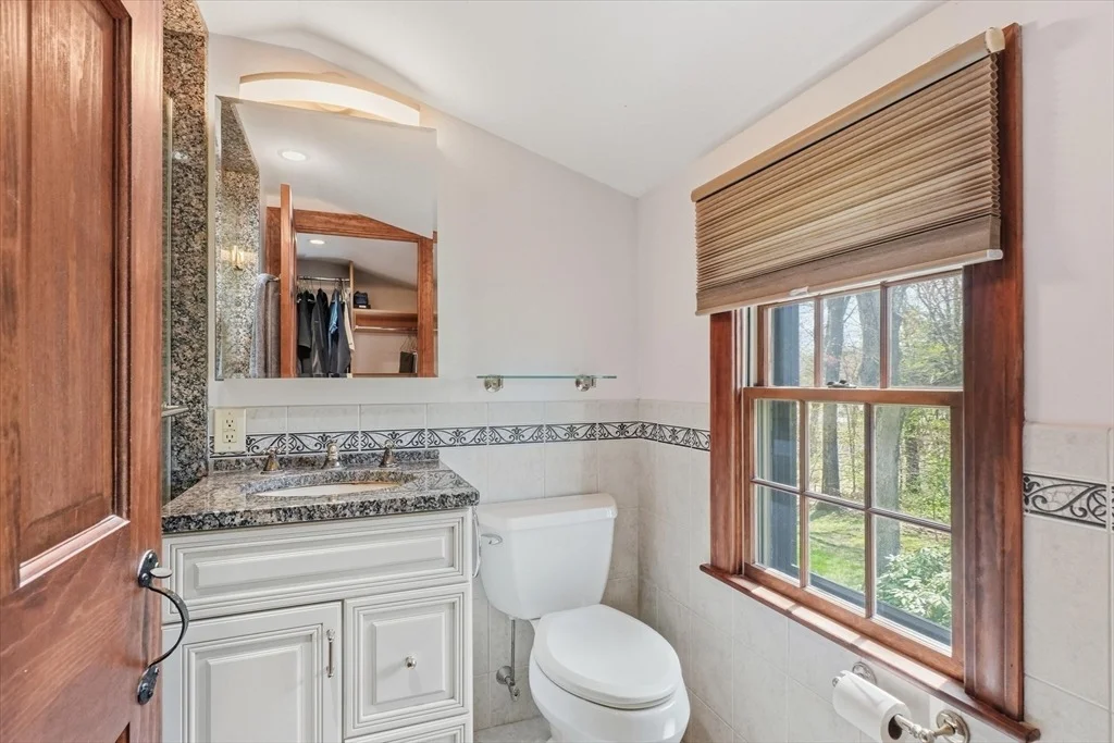 Photo of 10 Lenway Rd