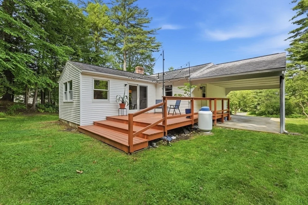 Photo of 87 Logtown Rd