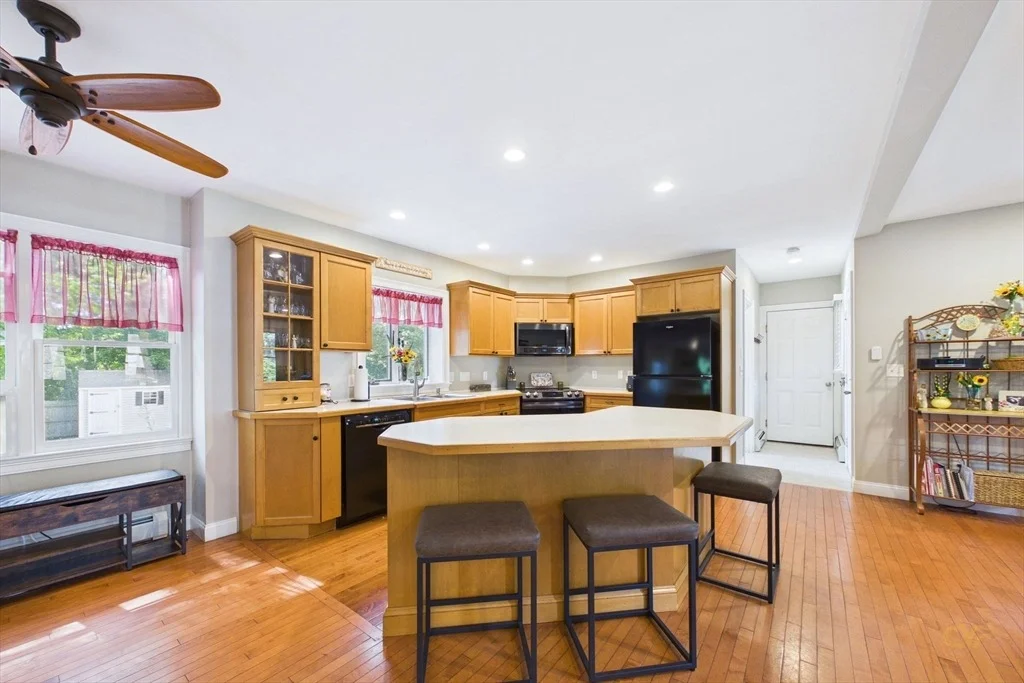 Photo of 119 Hathaway St