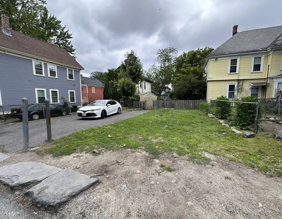 Photo of 1-3 Glines Ave.