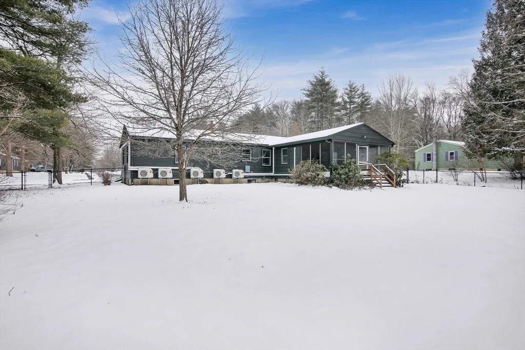 Photo of 155 Farmington Rd