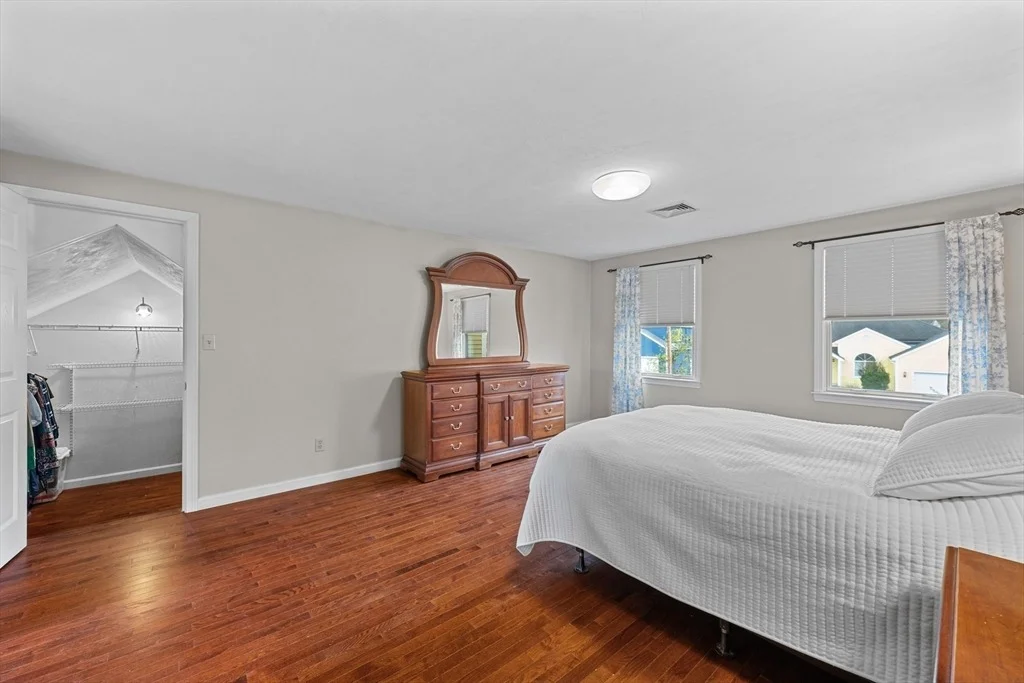 Photo of 6 Crane Cir