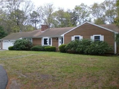 Photo of 635 Lumbert Mill Rd