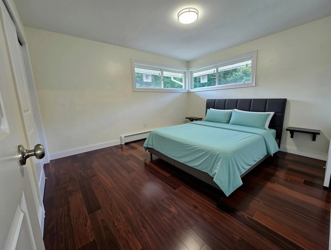 Photo of 84 Greenwich Rd