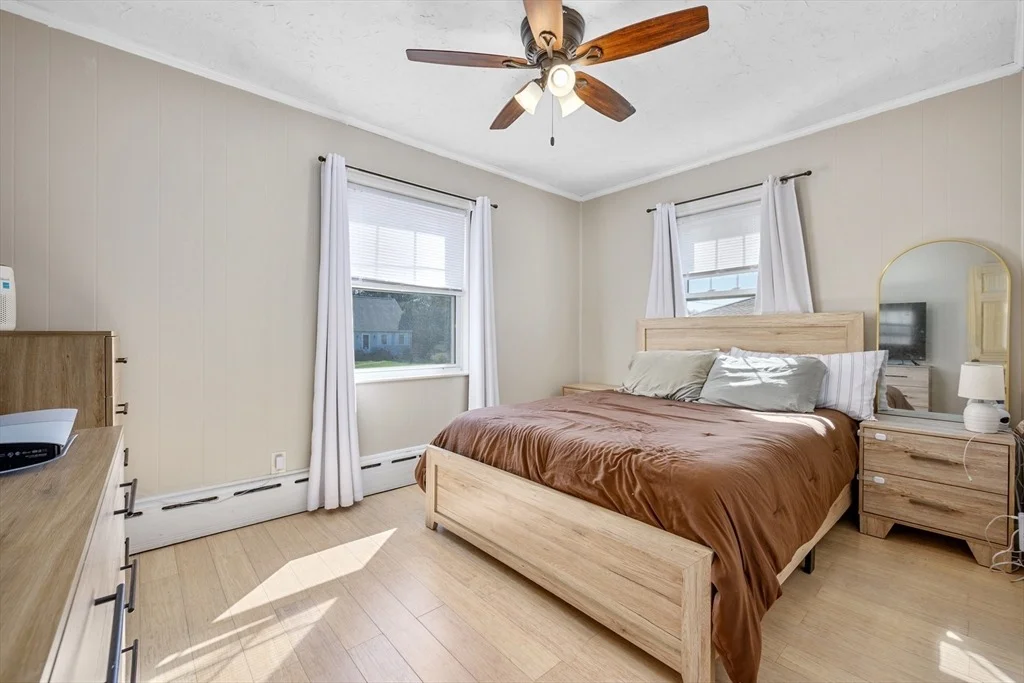 Photo of 186 Compos St