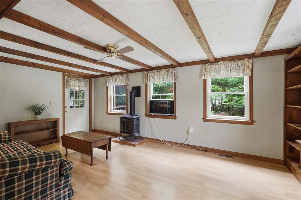 Photo of 33 Bayberry Drive