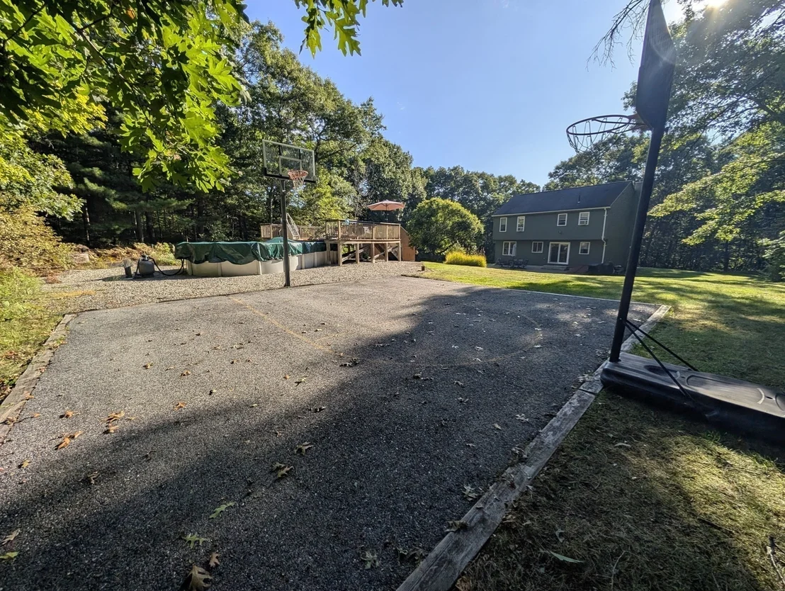 Photo of 10 Flaxfield Road