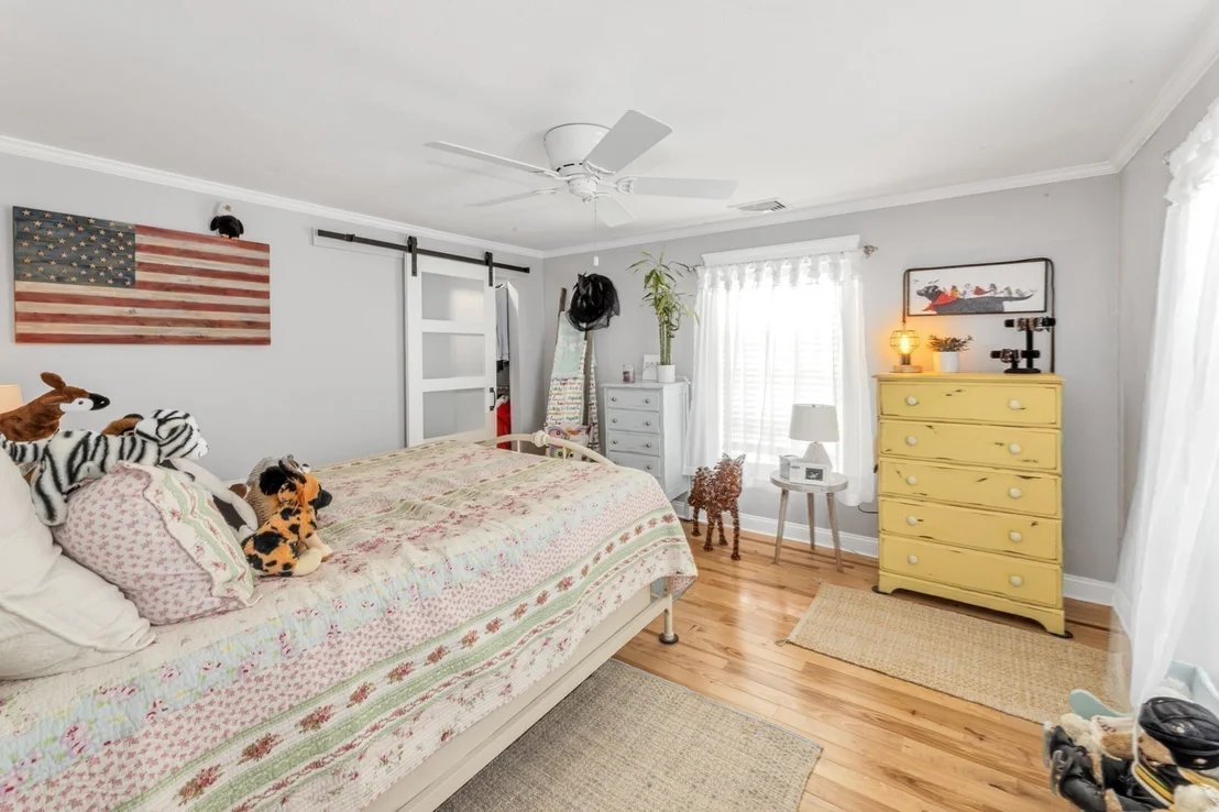 Photo of 1816 River St