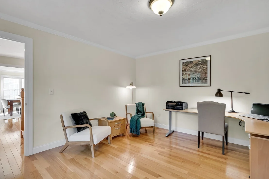 Photo of 10-B Henley Rd