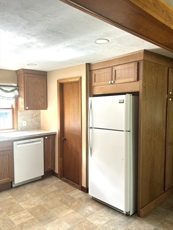 Photo of 61 Carruth Rd