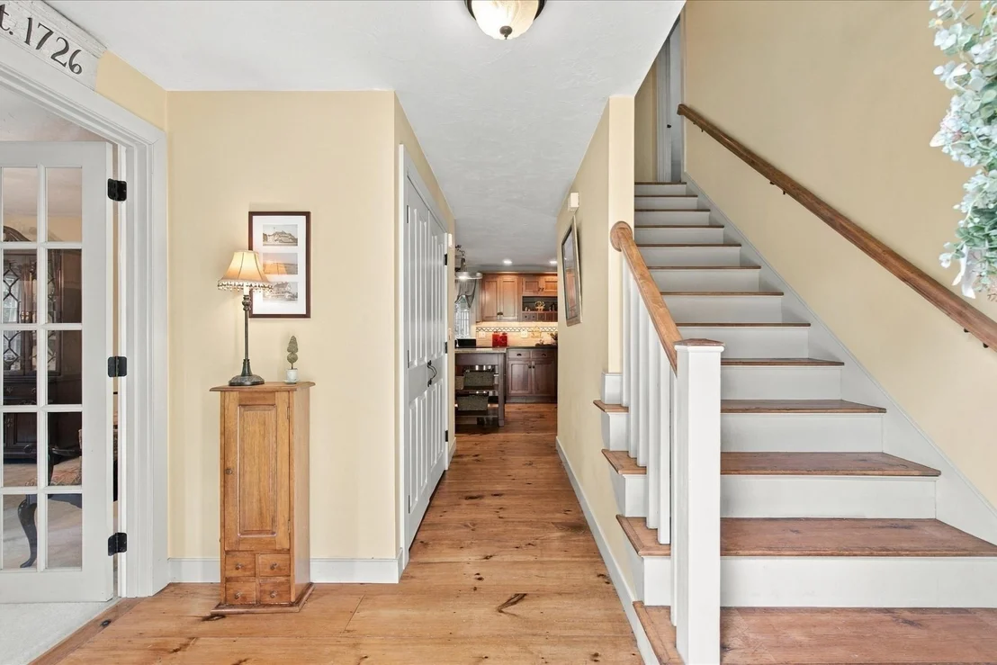 Photo of 7 Stony Brook Rd
