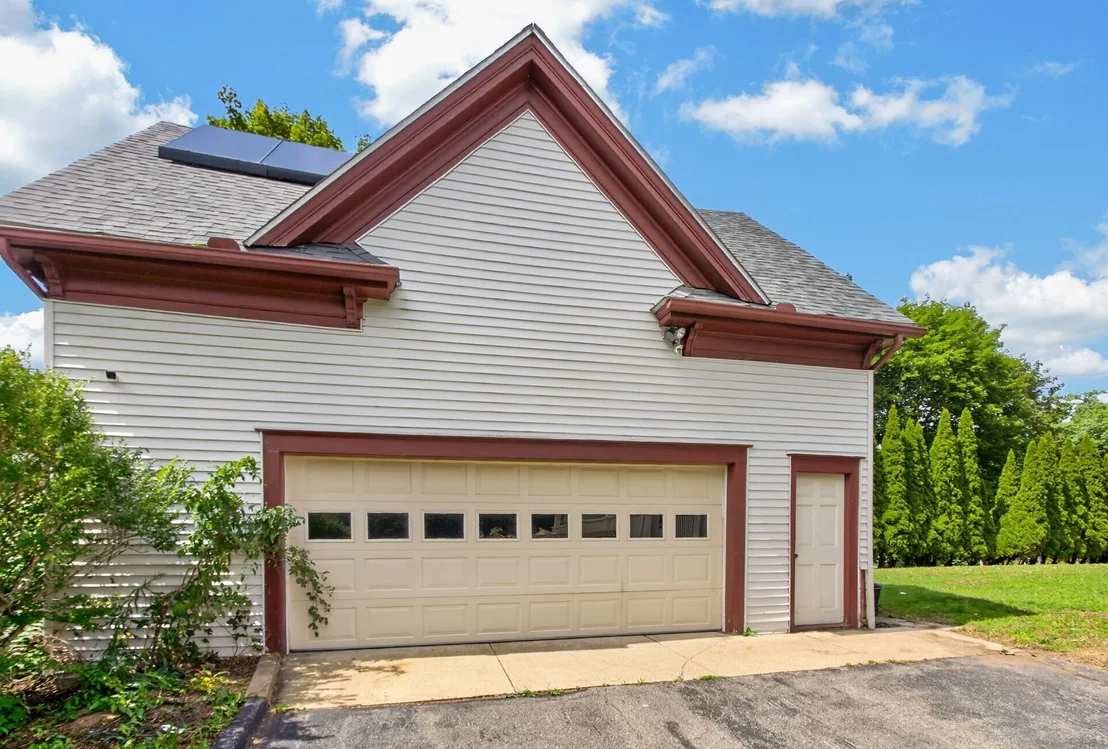 Photo of 141 Chestnut St