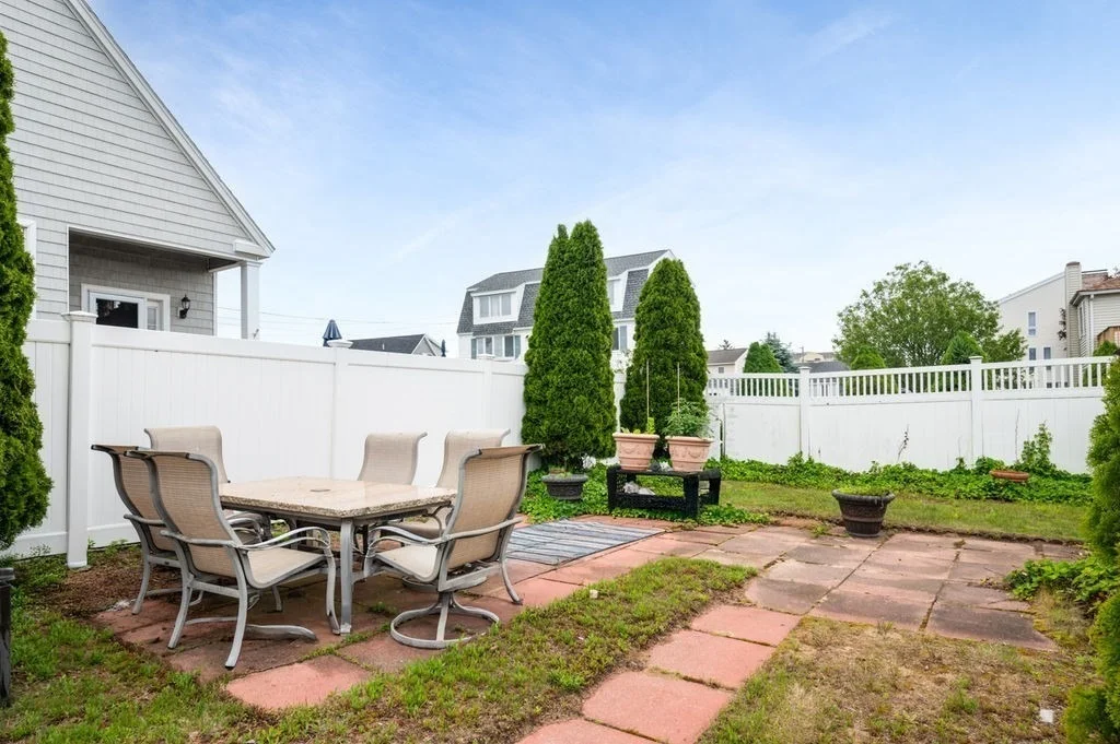 Photo of 1 Carter Avenue