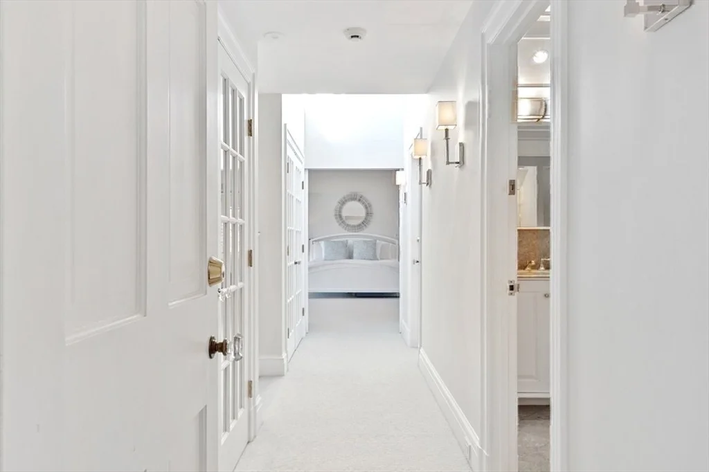 Photo of 10r Martins Lane