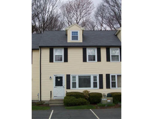 Photo of Unit 7 at 7 Cedar Square
