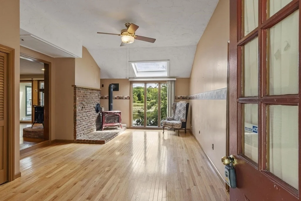 Photo of 40 Mill St