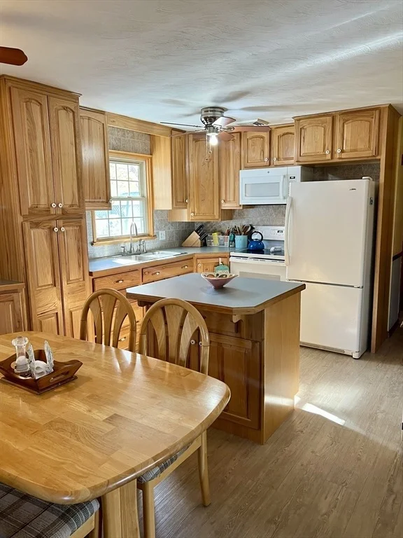 Photo of 157 Gardens Dr