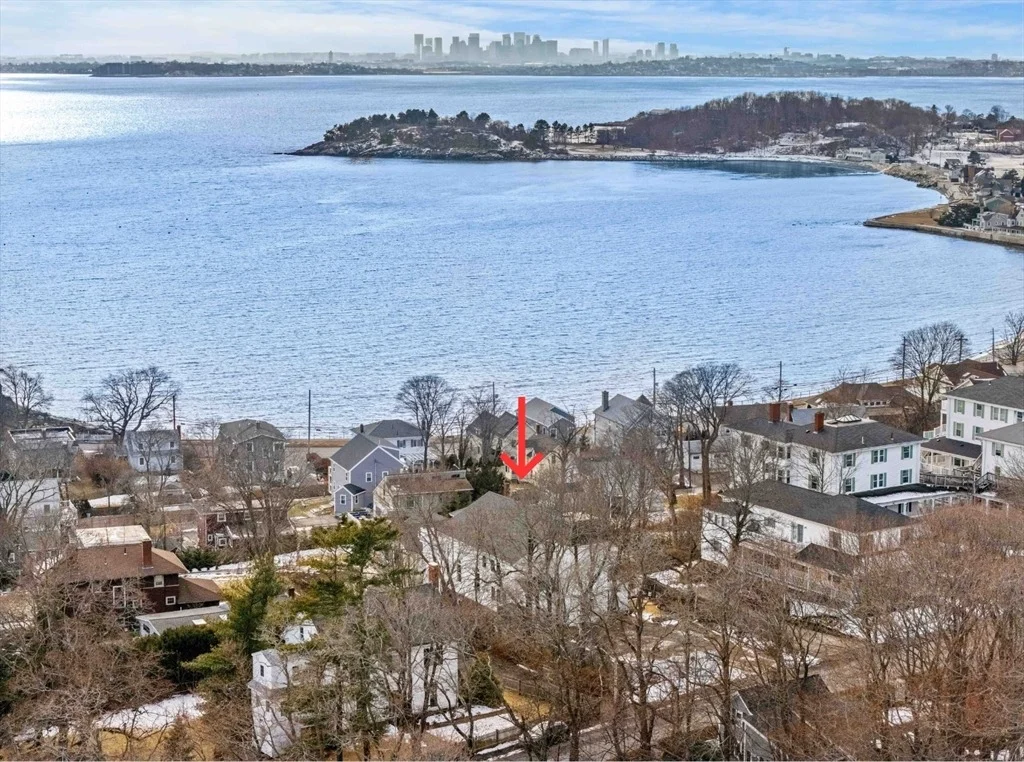 Photo of 303 Nahant Road