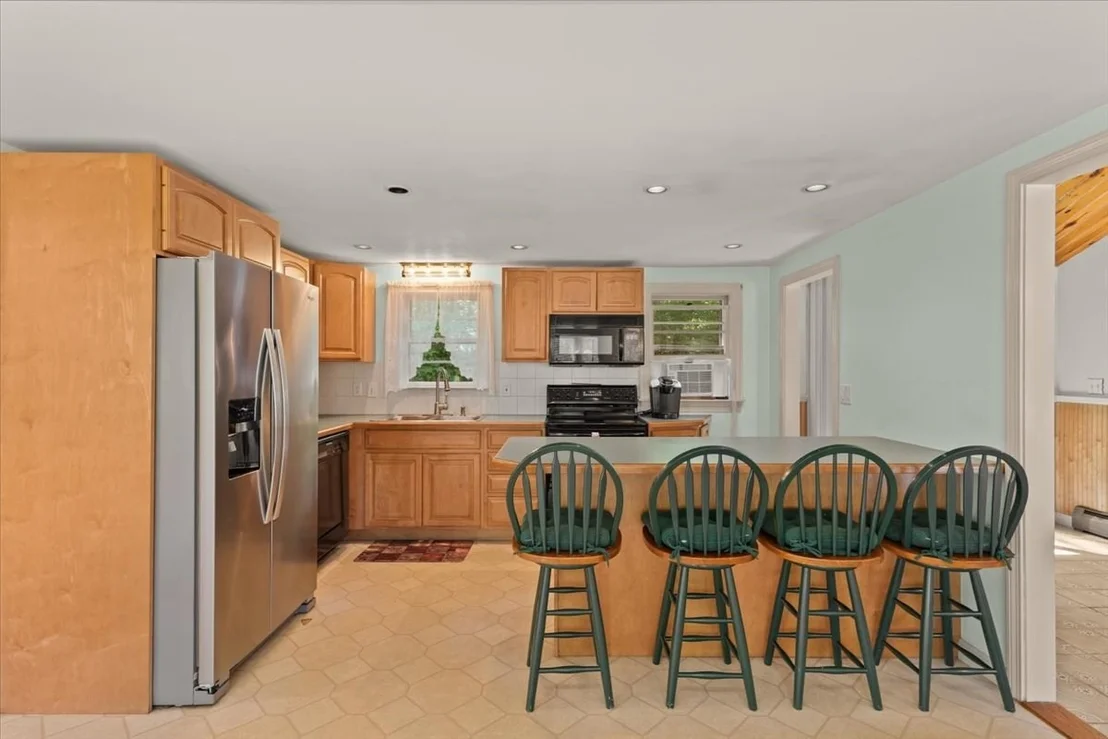 Photo of 8 Clay Pond Rd