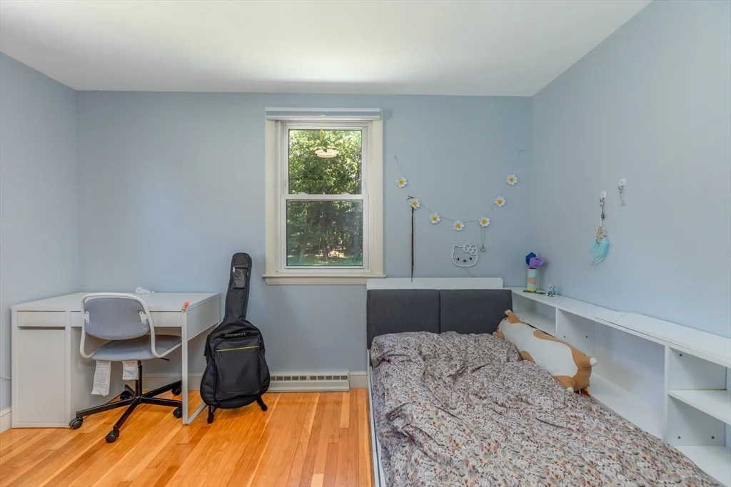 Photo of 65 Margaret Dr