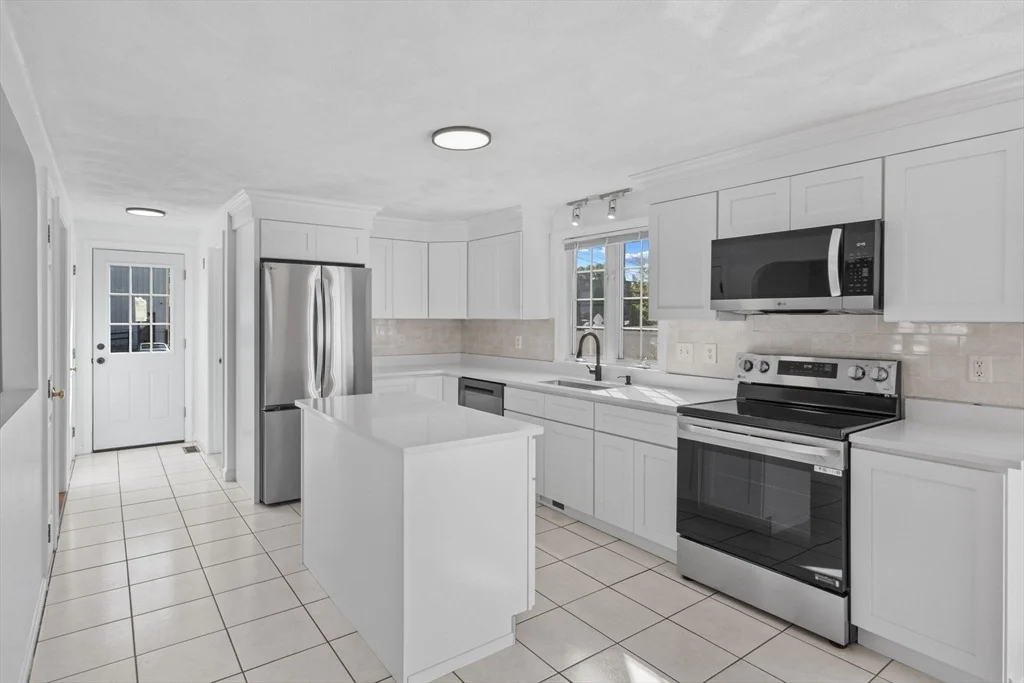 Photo of 35 Grape St